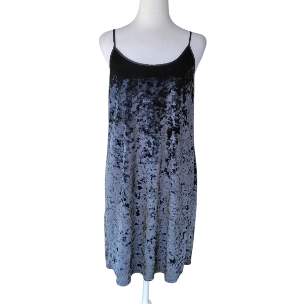 Victoria Secret 90's Y2K Black Velvet Slip Dress Adjustable Straps Size Med Larg